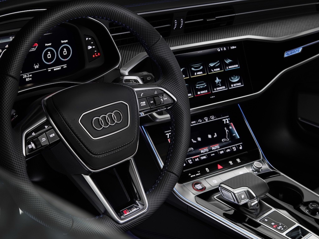 Audi làm xe gia đình thể thao RS 6 bản kỷ niệm, “thét giá” đắt gần ngang siêu xe ảnh 3