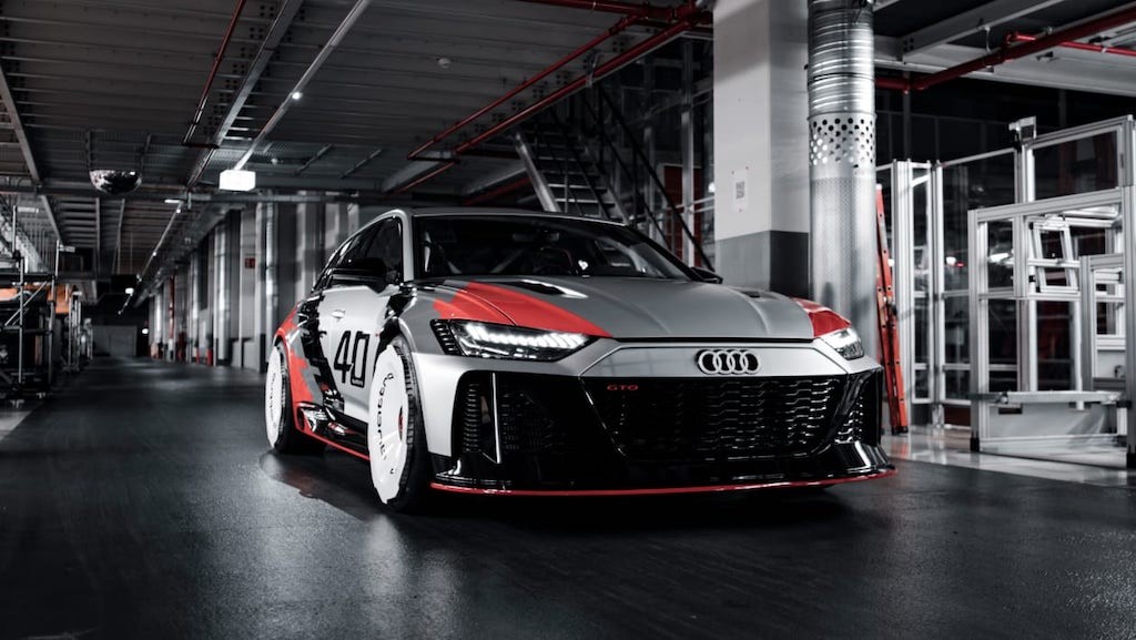 Người mê Audi “mừng rơn” khi thấy một biểu tượng đường đua hồi sinh với RS 6 Avant ảnh 2