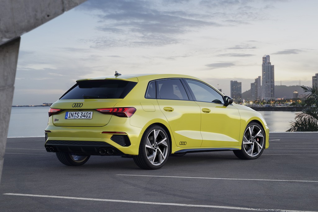 Audi quay lại chiều lòng dân mê xe thể thao nhưng ít tiền với S3 Sedan và Sportback thế hệ mới ảnh 12