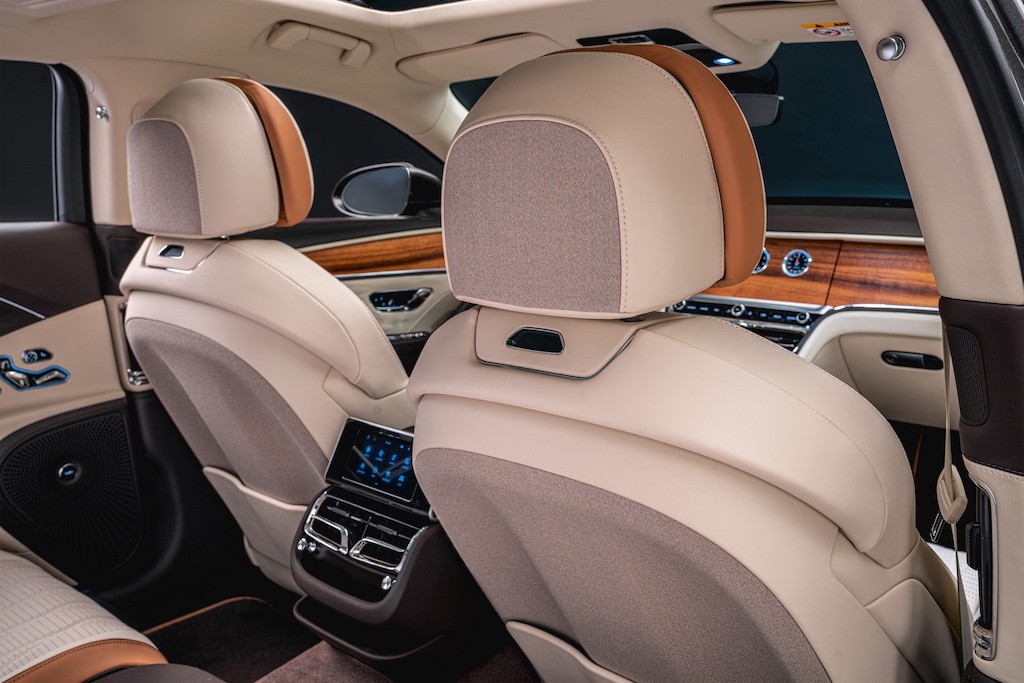 Không chỉ có động cơ “xanh”, Bentley còn thay đổi tư duy làm nội thất để bảo vệ môi trường với Flying Spur ảnh 5