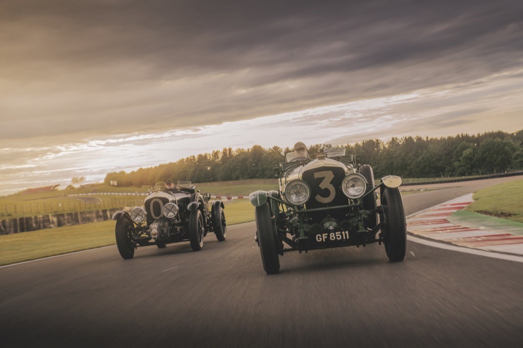 Bán xe mới chưa đủ, Bentley còn tiếp tục muốn “ăn lời” bằng cách tái sản xuất xe cổ Speed Six ảnh 7