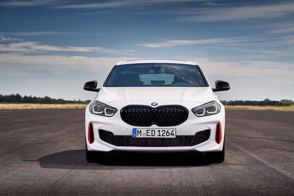 BMW lần đầu làm xe thể thao dẫn động cầu trước, dành cho dân chơi “ít tiền” với 128ti ảnh 6