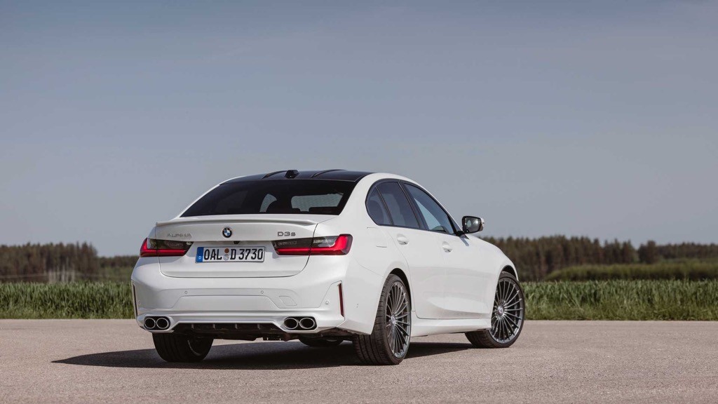 BMW M3 còn chưa kịp “facelift”, hãng độ mới được mua lại đã kịp nâng cấp BMW 3 Series LCI ảnh 3