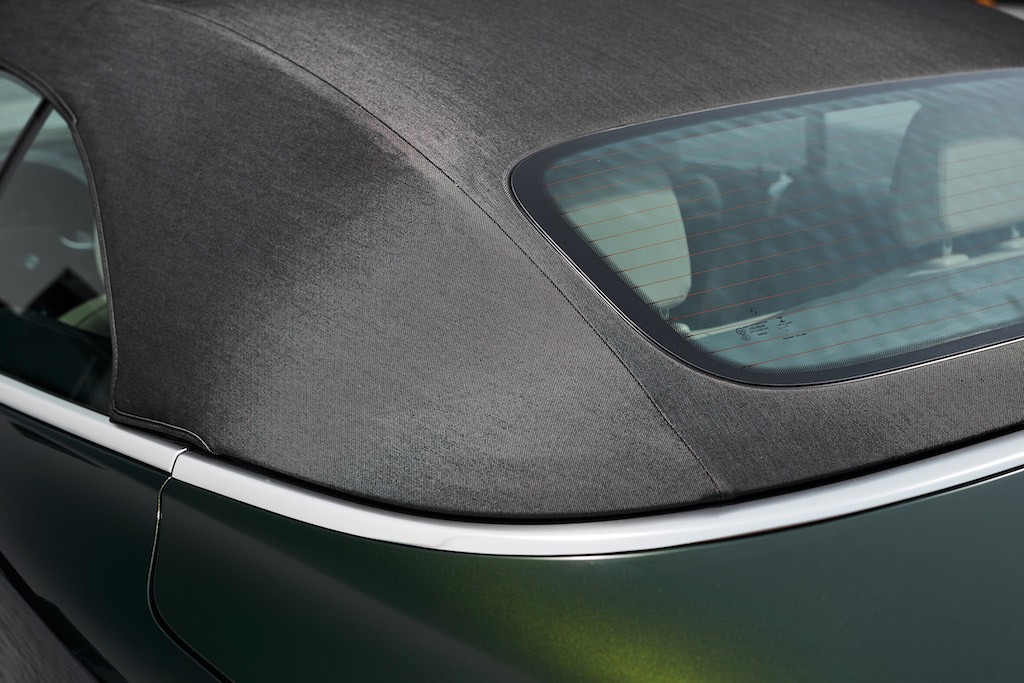 BMW 4 Series “bỏ mũ” thành mui trần, tưởng không khác bản coupe là bao mà thực ra khác không tưởng! ảnh 6