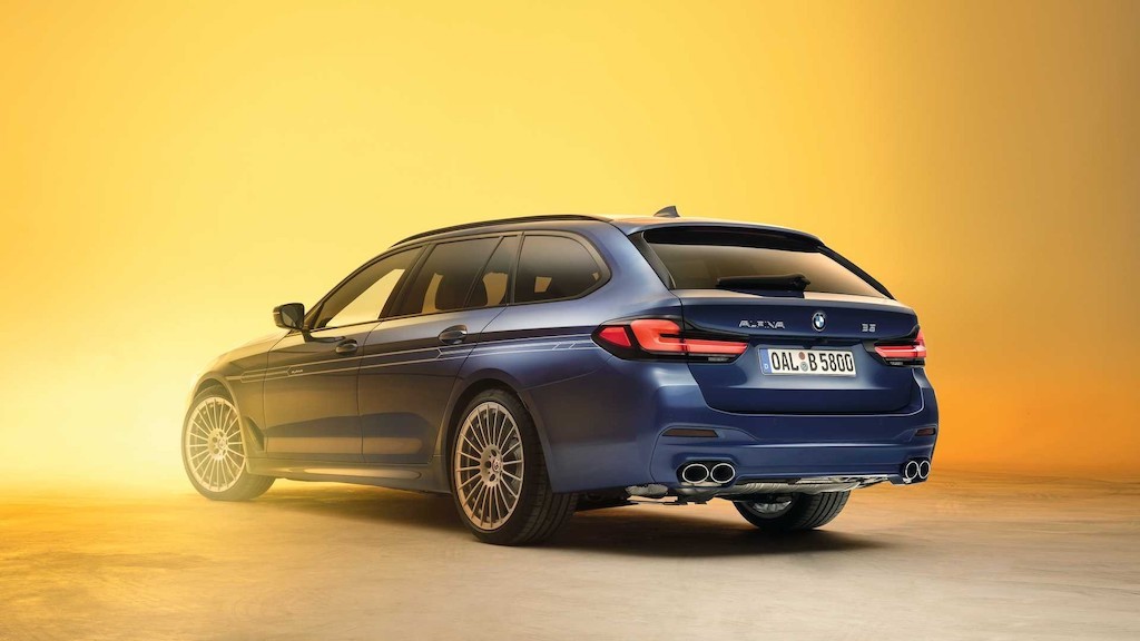 Soi cặp đôi BMW 5 Series LCI “không chính chủ”, hiệu năng cao tiệm cận với BMW M5 “xịn“ ảnh 5