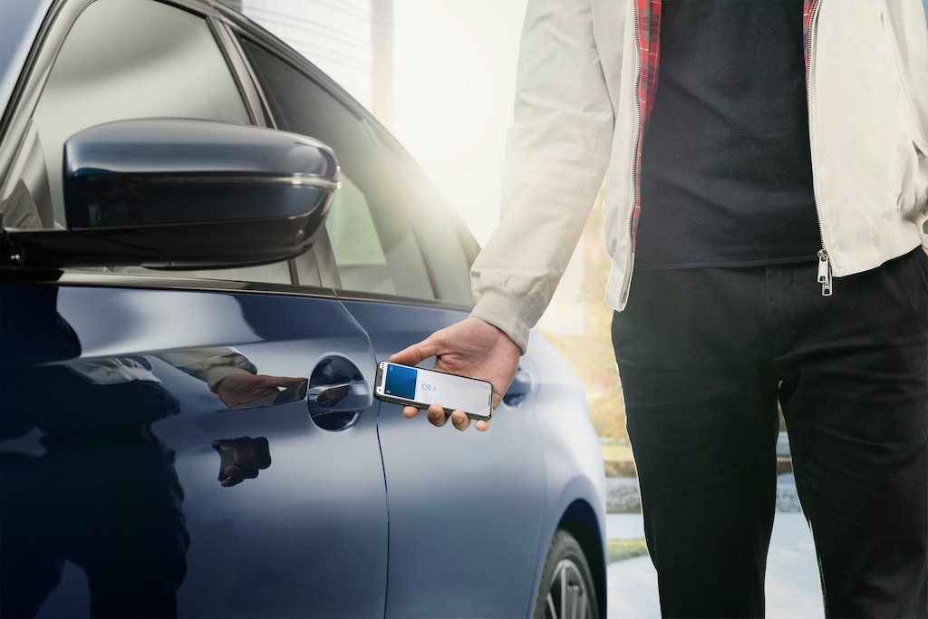 Chủ xe BMW đời mới dùng iPhone sẽ không cần cầm theo chìa khoá với công nghệ này! ảnh 2
