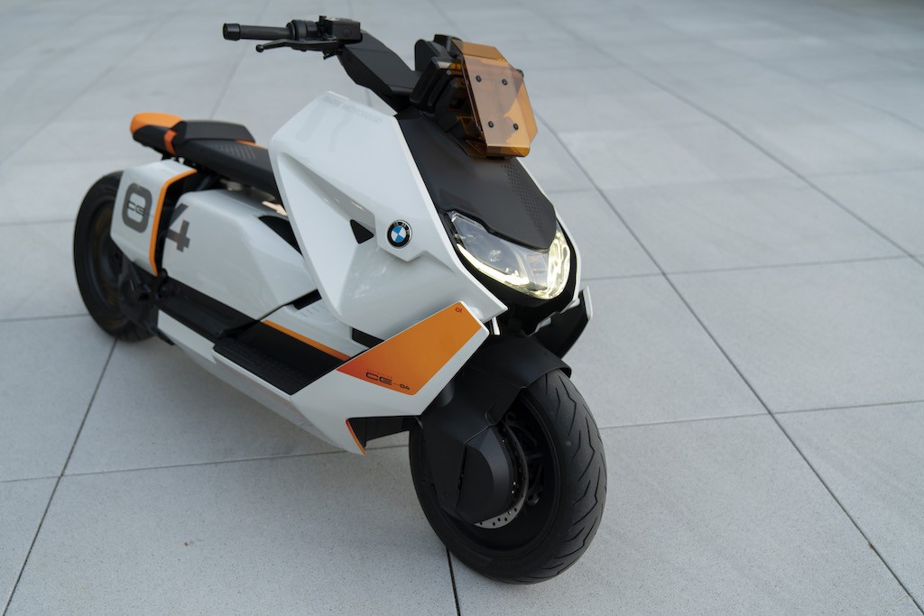 Nhìn tưởng từ phim viễn tưởng bước ra, nhưng chỉ vài năm nữa BMW Motorrad sẽ tung ra mẫu xe ga điện này ảnh 5