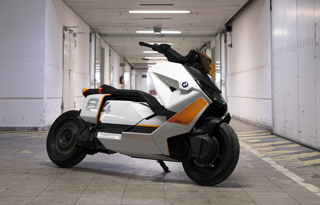 Nhìn tưởng từ phim viễn tưởng bước ra, nhưng chỉ vài năm nữa BMW Motorrad sẽ tung ra mẫu xe ga điện này ảnh 8