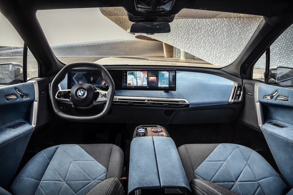 Tất tần tật về iX: chiếc SUV chạy điện đầu tiên từ BMW, tạo thế “chân vạc” với Mercedes EQC và Audi e-tron ảnh 9