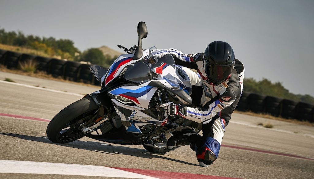 Chữ M của BMW đã lấn sân sang mảng xe máy, tạo ra siêu phẩm superbike dựa trên S 1000 RR ảnh 18