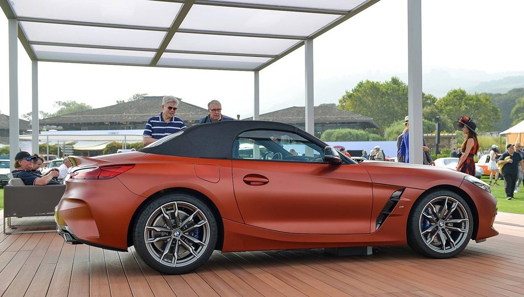 Vẻ đẹp thực tế BMW Z4 M40i First Edition 2019 vừa 