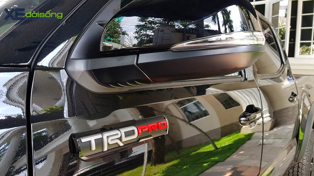 Cận cảnh Toyota Tacoma TRD Pro 2019 đầu tiên về Việt Nam ảnh 10