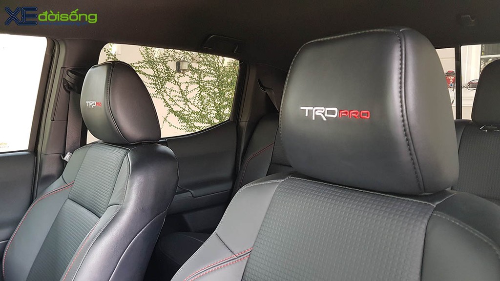 Cận cảnh Toyota Tacoma TRD Pro 2019 đầu tiên về Việt Nam ảnh 21