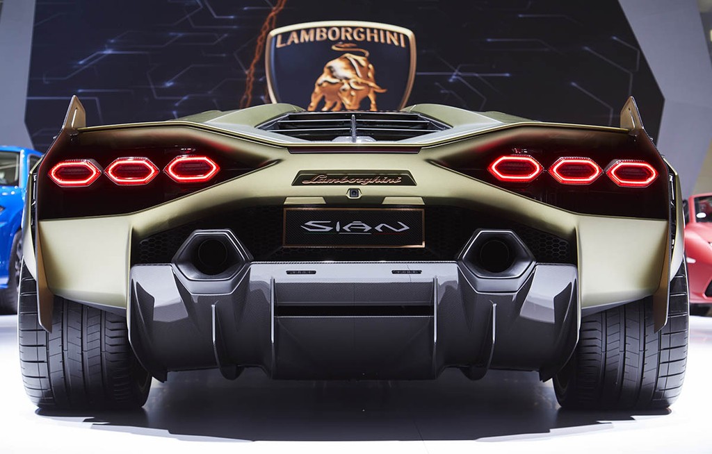 Cận cảnh siêu xe Hybrid V12 Lamborghini SIAN FKP 37 và lý do hãng đổi tên xe ảnh 8