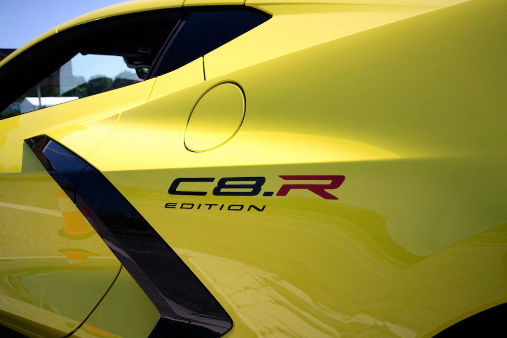 Siêu xe giá rẻ Mỹ Chevrolet Corvette Stingray nâng cấp nhẹ, thêm bản đặc biệt hy vọng hút thêm fan ảnh 8