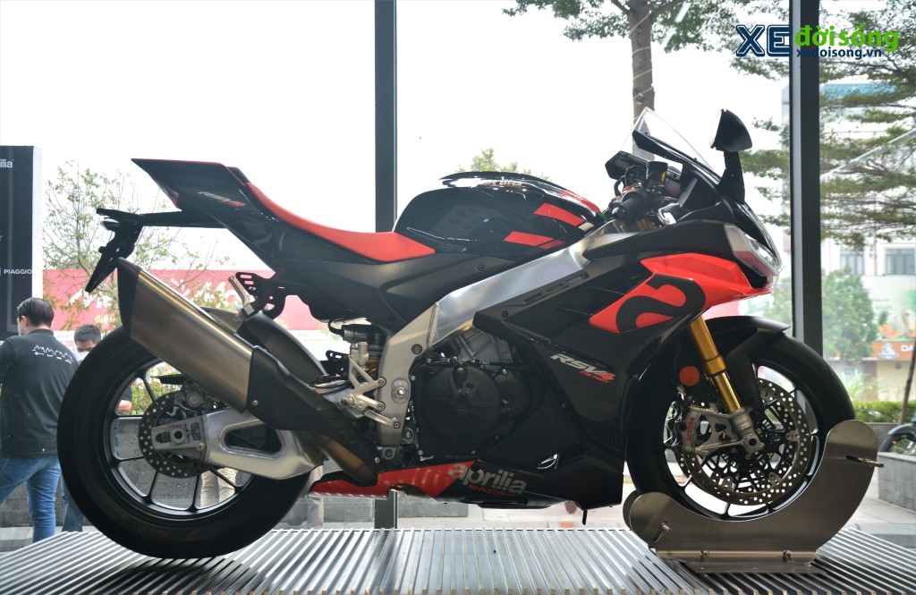 Chi tiết superbike Aprilia RSV4 Factory với giá bán 885 triệu đồng, rẻ hơn nhập khẩu tư nhân ảnh 15