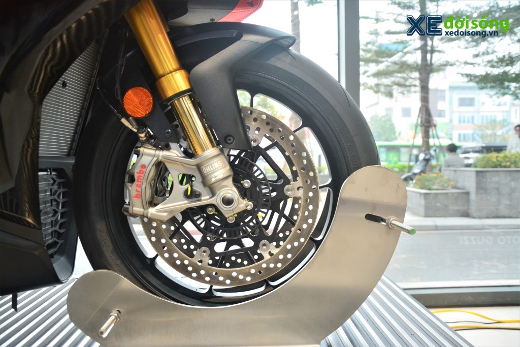 Chi tiết superbike Aprilia RSV4 Factory với giá bán 885 triệu đồng, rẻ hơn nhập khẩu tư nhân ảnh 4
