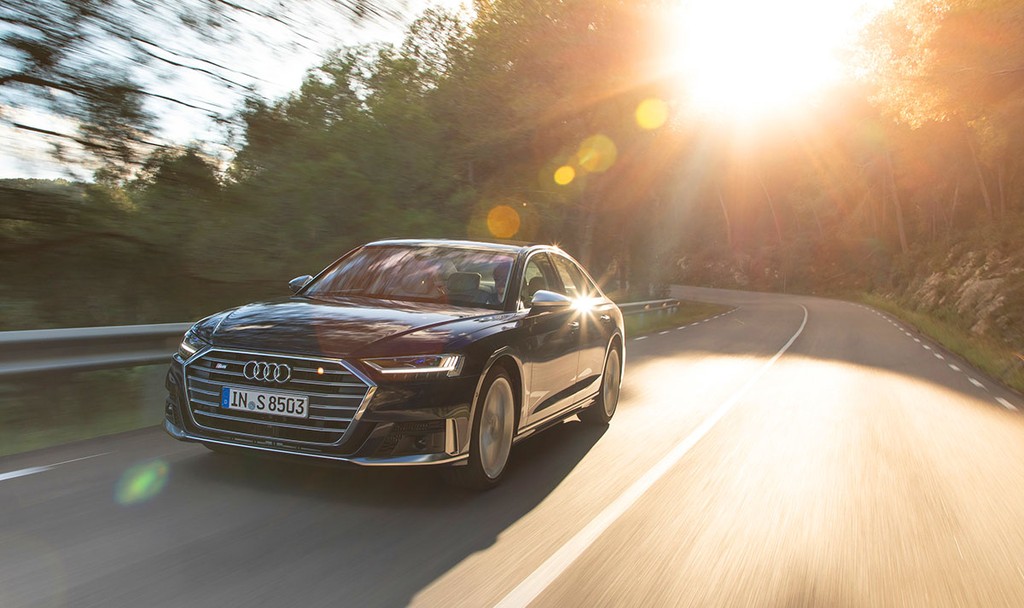 Chi tiết Audi S8 2020: Rất ít ông chủ “đại gia” cần chiếc saloon nhanh như thế! ảnh 1