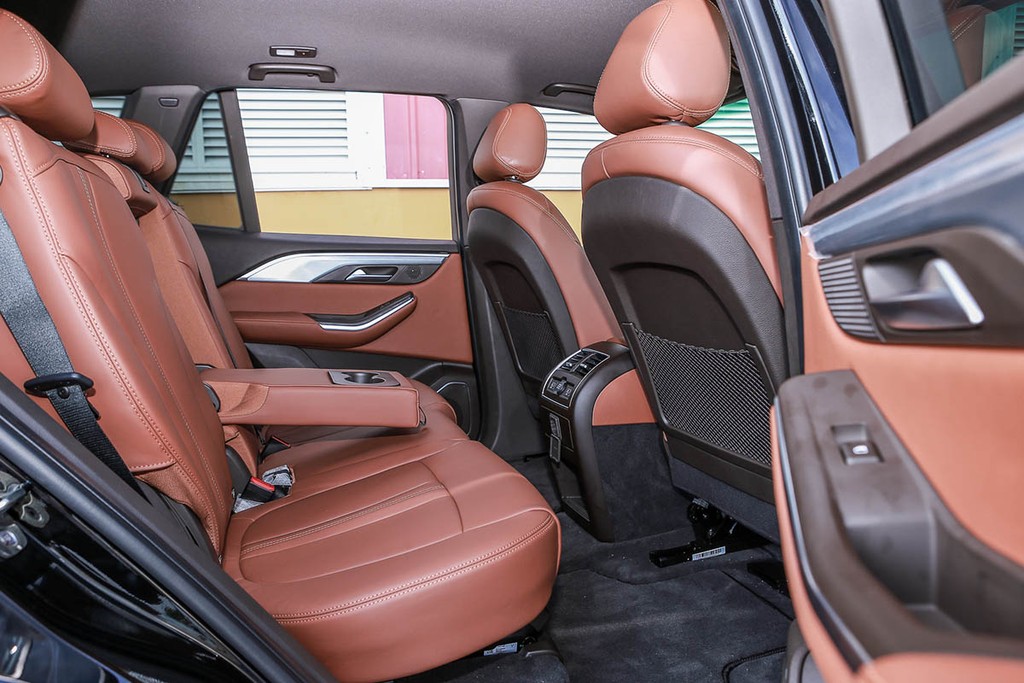 Chi tiết SUV VinFast LUX SA2.0 Turbo vừa xuất xưởng, giá ưu đãi 1,415 tỷ đồng ảnh 13