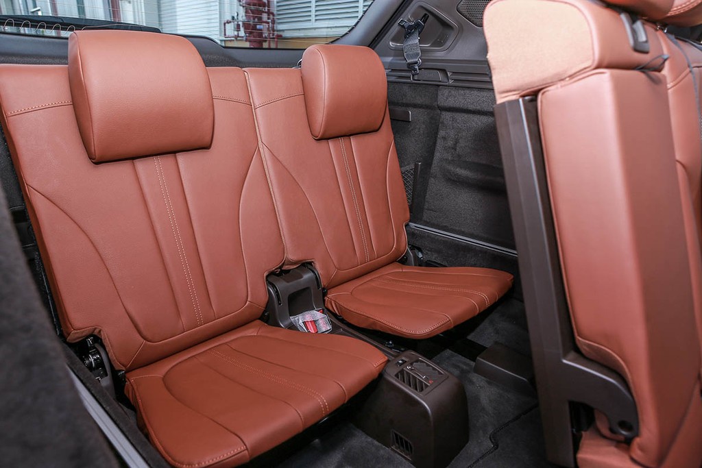 Chi tiết SUV VinFast LUX SA2.0 Turbo vừa xuất xưởng, giá ưu đãi 1,415 tỷ đồng ảnh 14