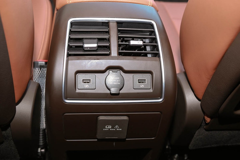 Chi tiết SUV VinFast LUX SA2.0 Turbo vừa xuất xưởng, giá ưu đãi 1,415 tỷ đồng ảnh 15