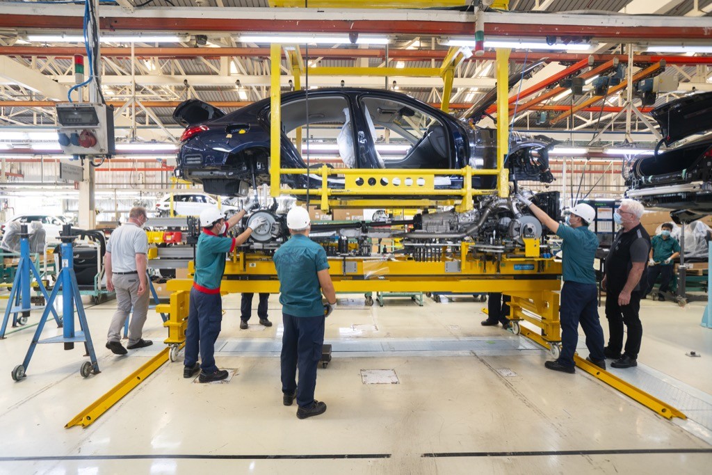 Mercedes đầu tư thêm gần 800 tỷ vào dây chuyền sản xuất xe, đem 6 công nghệ mới về Việt Nam ảnh 7
