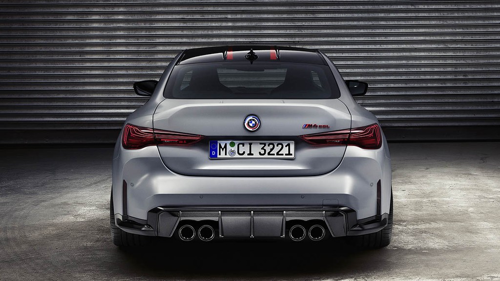 Ra mắt BMW M4 CSL hoàn toàn mới, bản 