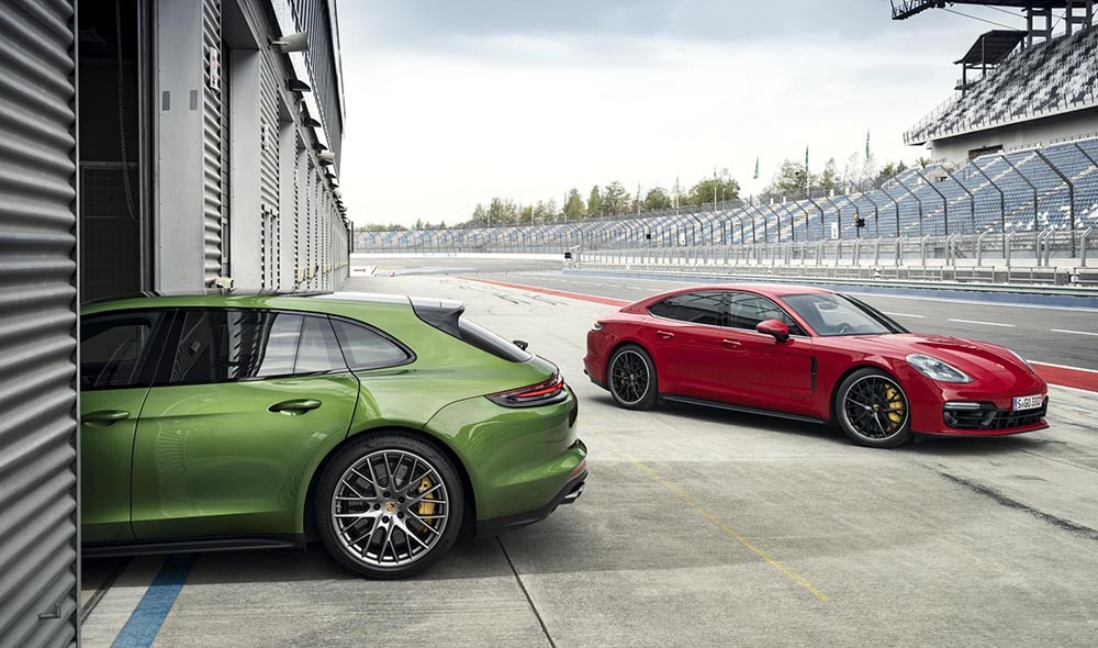 Ra mắt Porsche Panamera GTS và Panamera GTS Sport Turismo 2019 ảnh 1