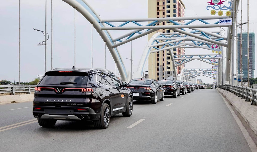 Gần 30.000 xe hơi VinFast đến tay khách hàng Việt trong năm 2020 ảnh 3