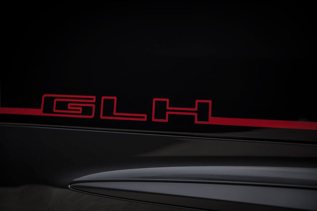 Xem trước Dodge Hornet GT GLH concept “cực ngầu” với hai tông màu đỏ đen của những năm 80 ảnh 5