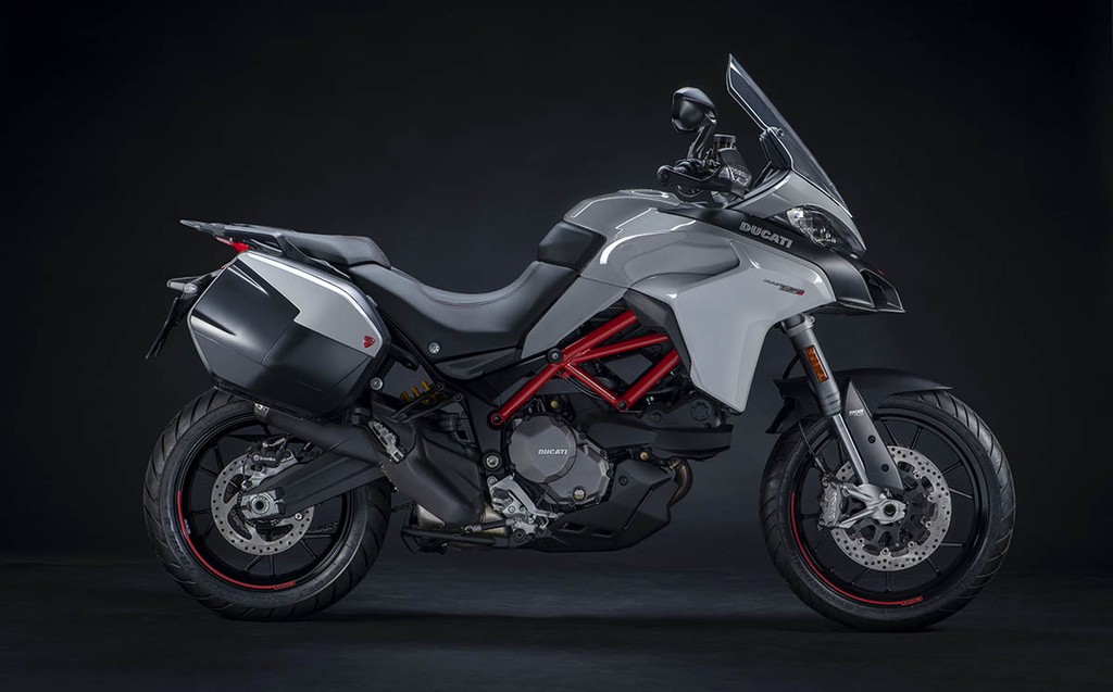 Ducati ra mắt siêu phẩm Panigale V4 R và loạt xe mới Model 2019 ảnh 16
