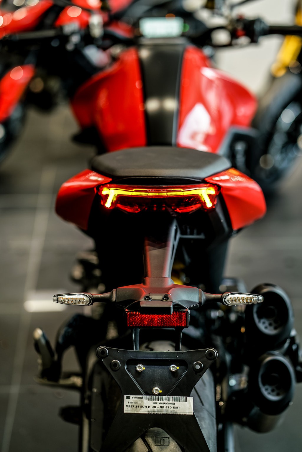 Ducati Monster thế hệ mới “chốt giá” tại Việt Nam, giá “dễ chịu” hơn đời cũ nhưng... ảnh 5