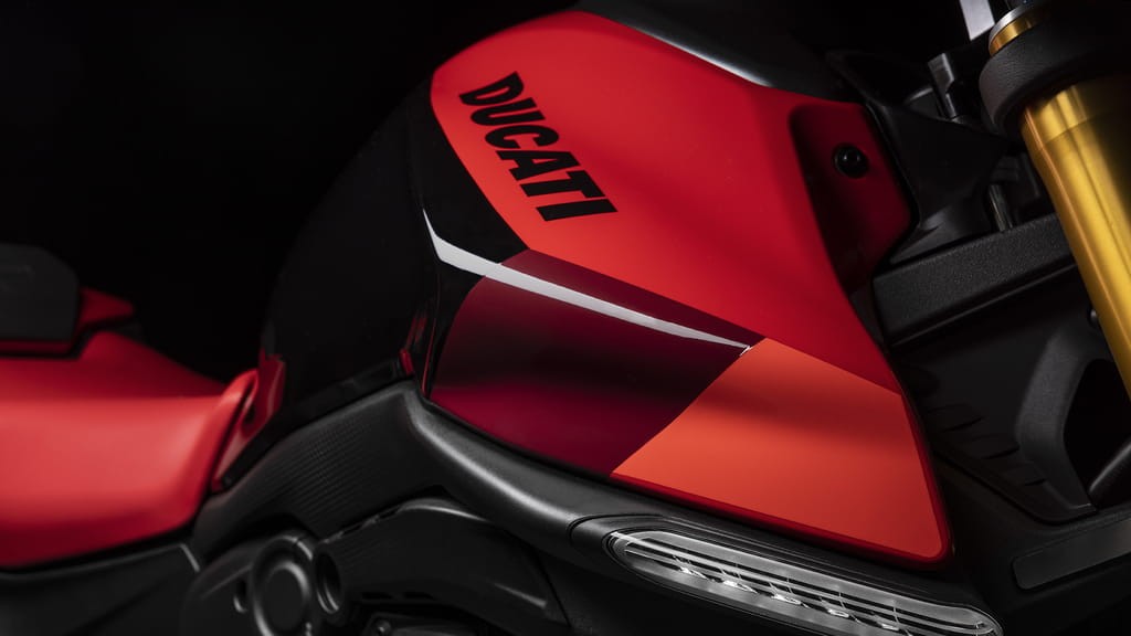 Cận cảnh Ducati Monster SP, trang bị xịn hơn, trọng lượng nhẹ hơn để tối ưu hiệu năng vận hành ảnh 7