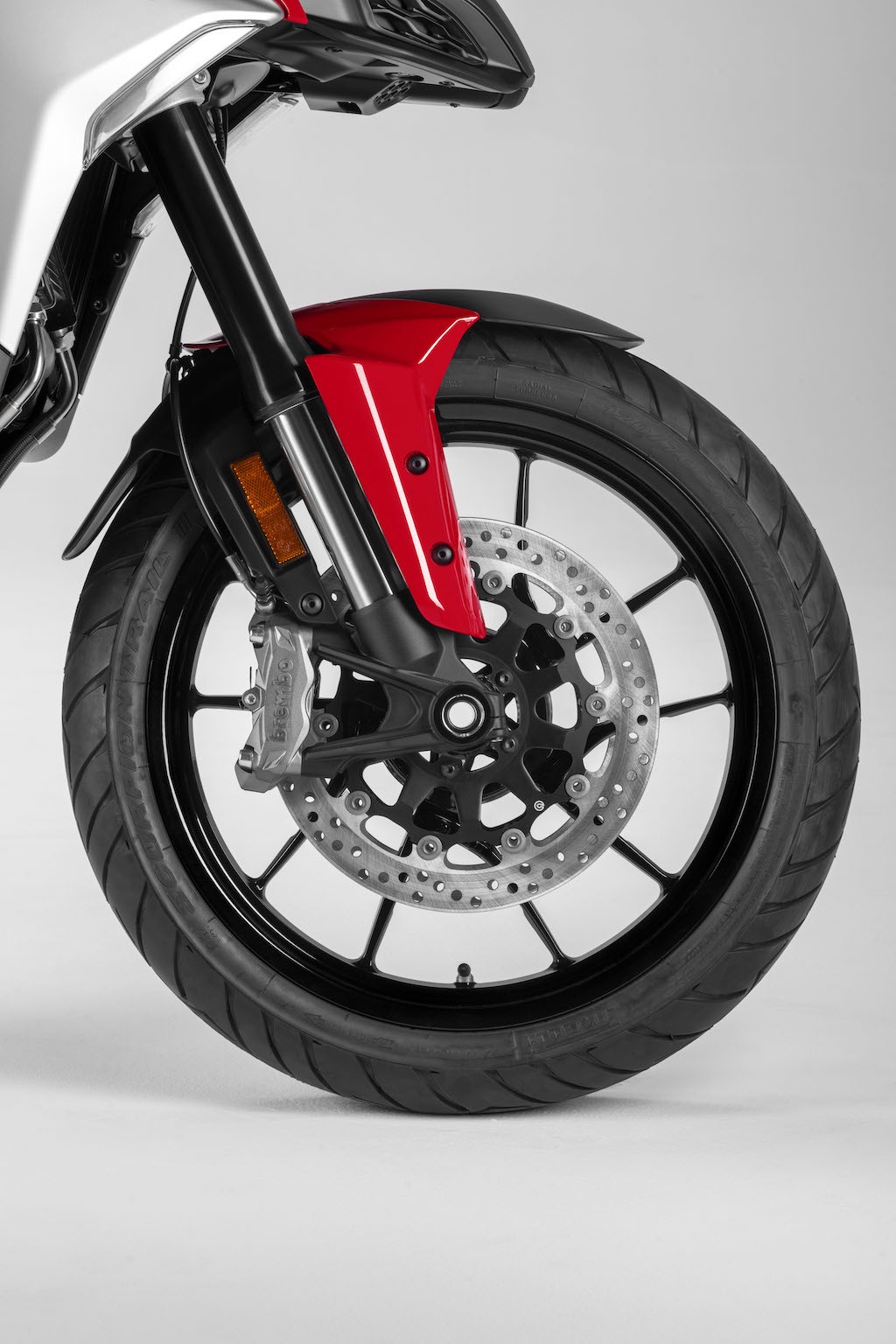 Ducati Multistrada V4 chính thức “trình làng”, tạm thời là chiếc mô tô adventure hiện đại nhất Thế giới ảnh 13