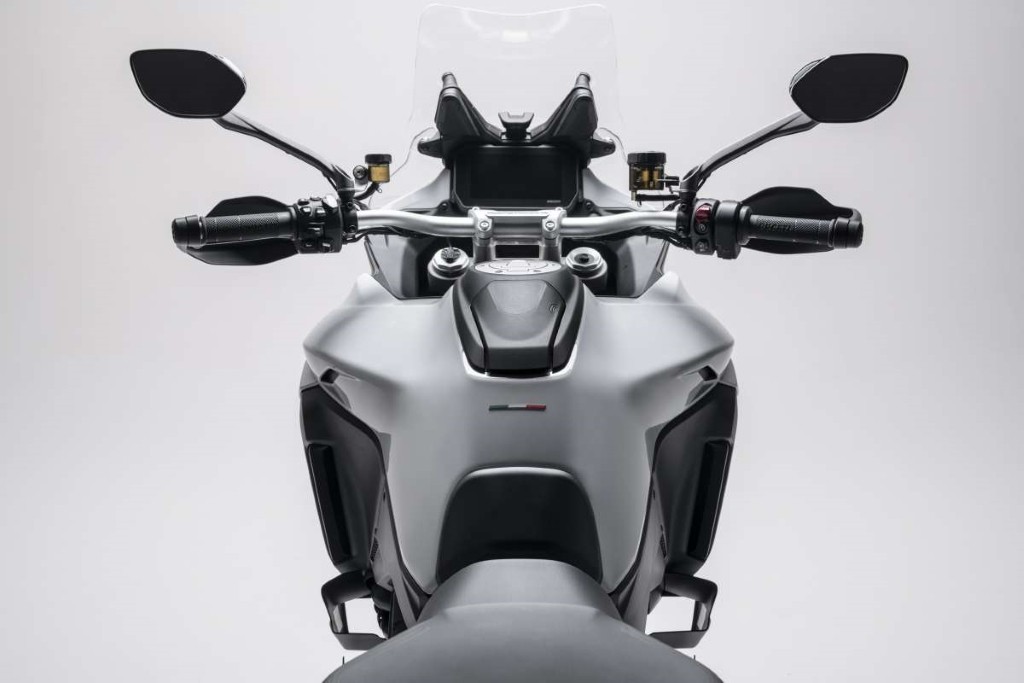 Ducati trang bị thêm công nghệ mới trên Multistrada V4 2022 tương tự đối thủ Harley-Davidson Pan America ảnh 6