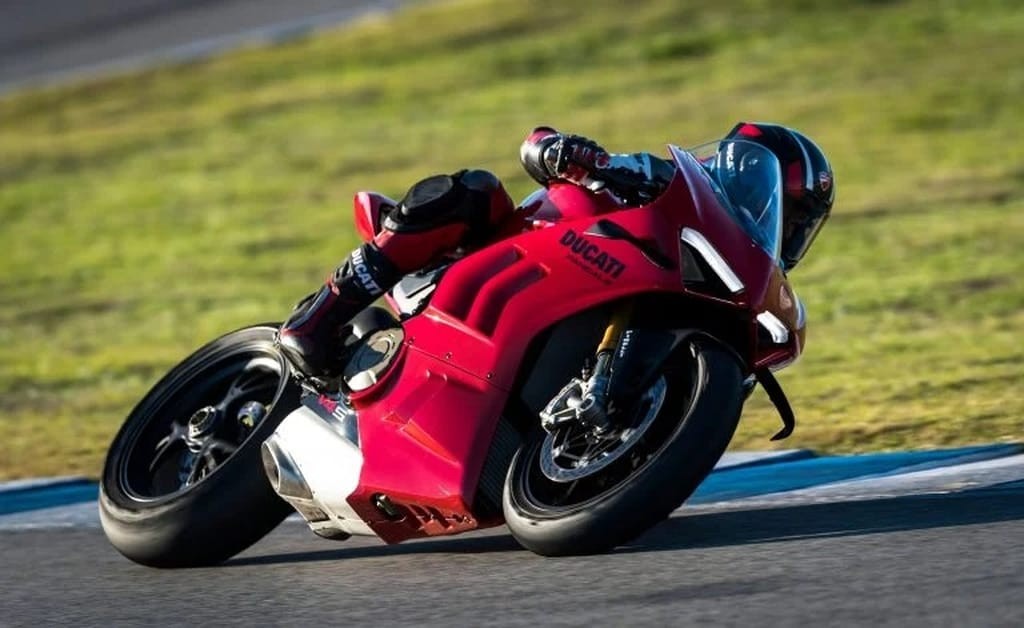 Ducati Panigale V4 2023 tiếp tục nâng cấp công nghệ, củng cố vị trí dẫn đầu phân khúc superbike ảnh 5