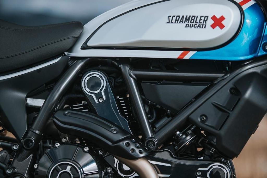 Là “công thần doanh số” của Ducati, dòng Scrambler gần như không có thay đổi nào với đời xe 2021 ảnh 8