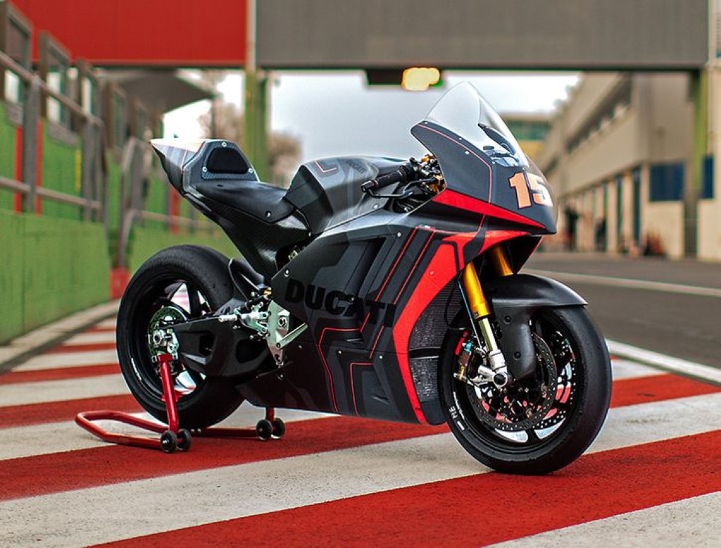 Cận cảnh mẫu superbike thuần điện Ducati V21L, thử nghiệm trước thềm giải MotoE 2023 ảnh 1