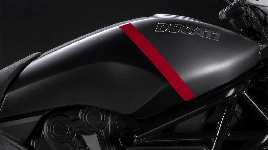Sau 5 năm “im hơi lặng tiếng”, cuối cùng siêu cruiser Ducati XDiavel đã được nâng cấp ảnh 5