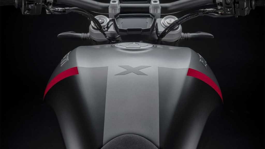 Sau 5 năm “im hơi lặng tiếng”, cuối cùng siêu cruiser Ducati XDiavel đã được nâng cấp ảnh 8