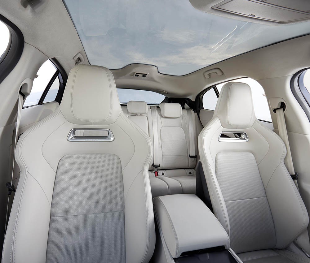 Ra mắt SUV điện Jaguar I-PACE giá 2 tỉ, thách thức Tesla Model X ảnh 11