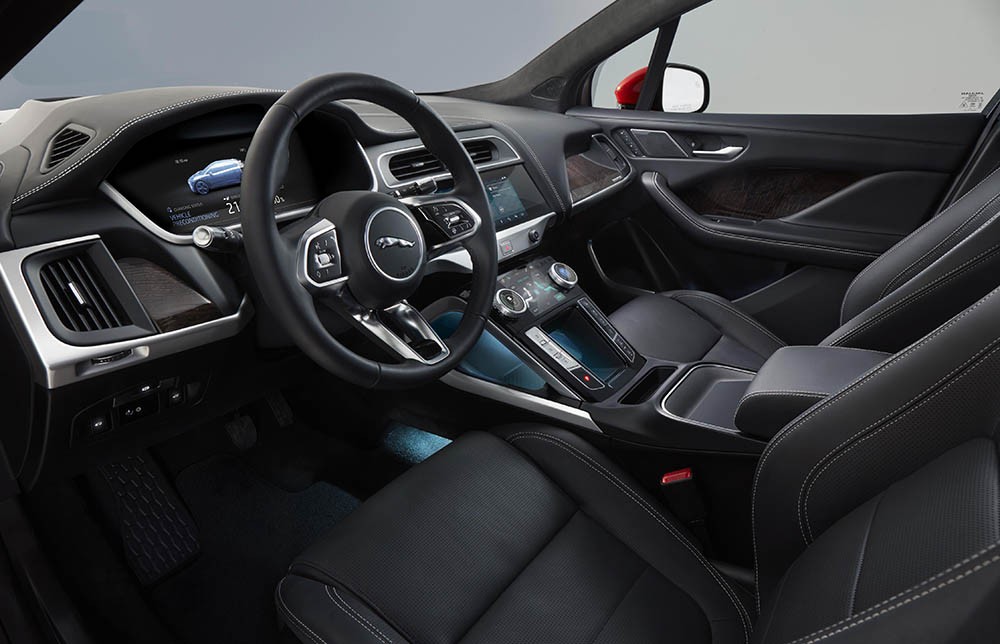 Ra mắt SUV điện Jaguar I-PACE giá 2 tỉ, thách thức Tesla Model X ảnh 13