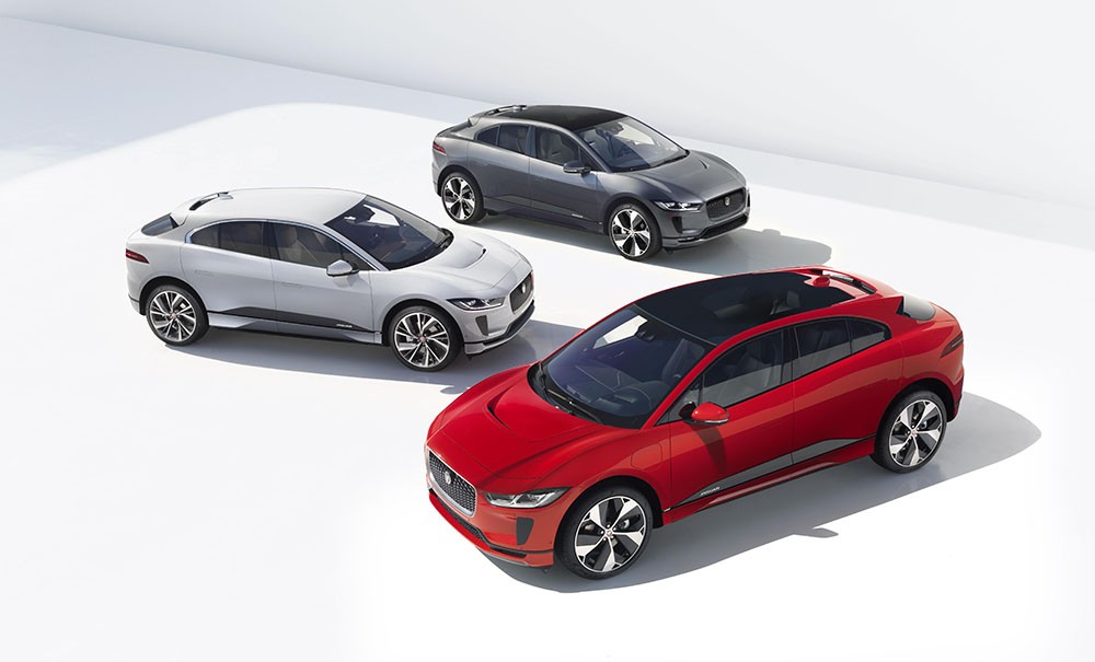 Ra mắt SUV điện Jaguar I-PACE giá 2 tỉ, thách thức Tesla Model X ảnh 1