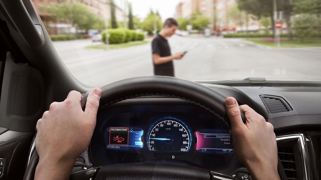 Người già lái xe hơi sẽ trở thành “nhiệm vụ khả thi” với các công nghệ mới ảnh 3