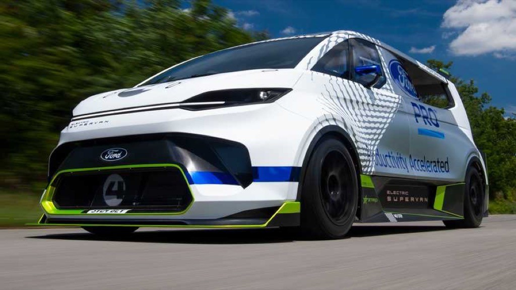 Ford Tourneo dùng 4 động cơ điện để biến thành siêu xe mạnh 2.000 mã lực  ảnh 14