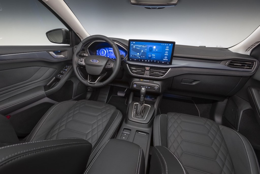 “Vung tiền” vào bán tải và SUV, Ford vẫn mạnh dạn đầu tư nâng cấp sớm cho hatchback hạng C Focus ảnh 14