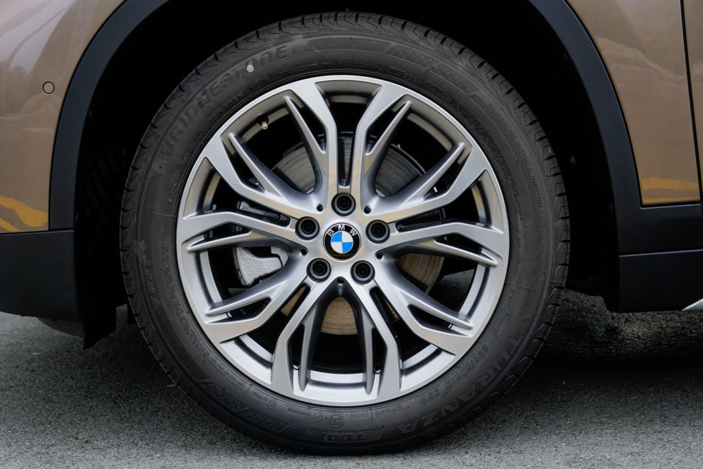 Định mức 1,859 tỷ đồng, BMW X1 2020 nâng cấp có giá đúng bằng Mercedes GLA 250 ảnh 7