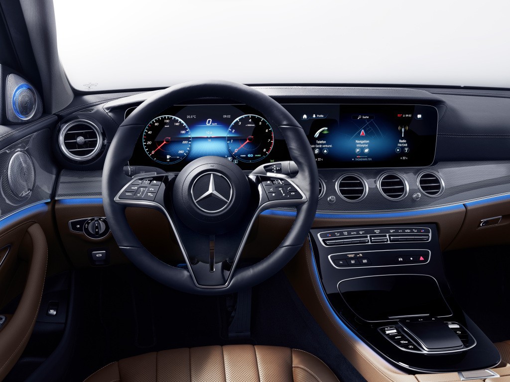 Đây là cách Mercedes đã thay đổi cách lái xe trong hơn Thế kỷ qua: từ không có vô-lăng tới giao diện “số hoá“ ảnh 17
