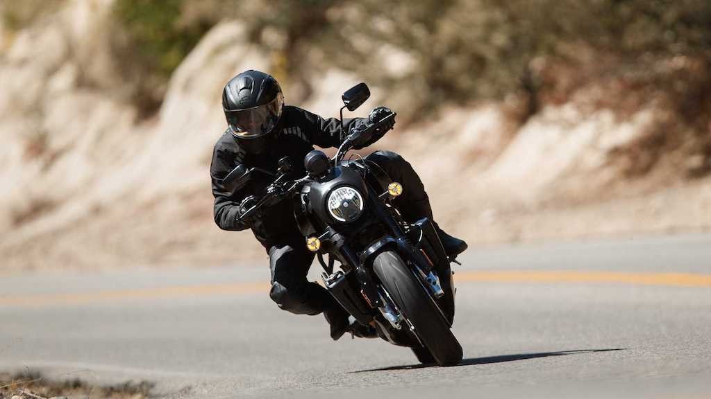 Tin được không? Năm sau Harley-Davidson sẽ bán naked bike đấu Ducati Monster 821! ảnh 13