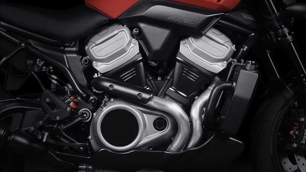 Tin được không? Năm sau Harley-Davidson sẽ bán naked bike đấu Ducati Monster 821! ảnh 3